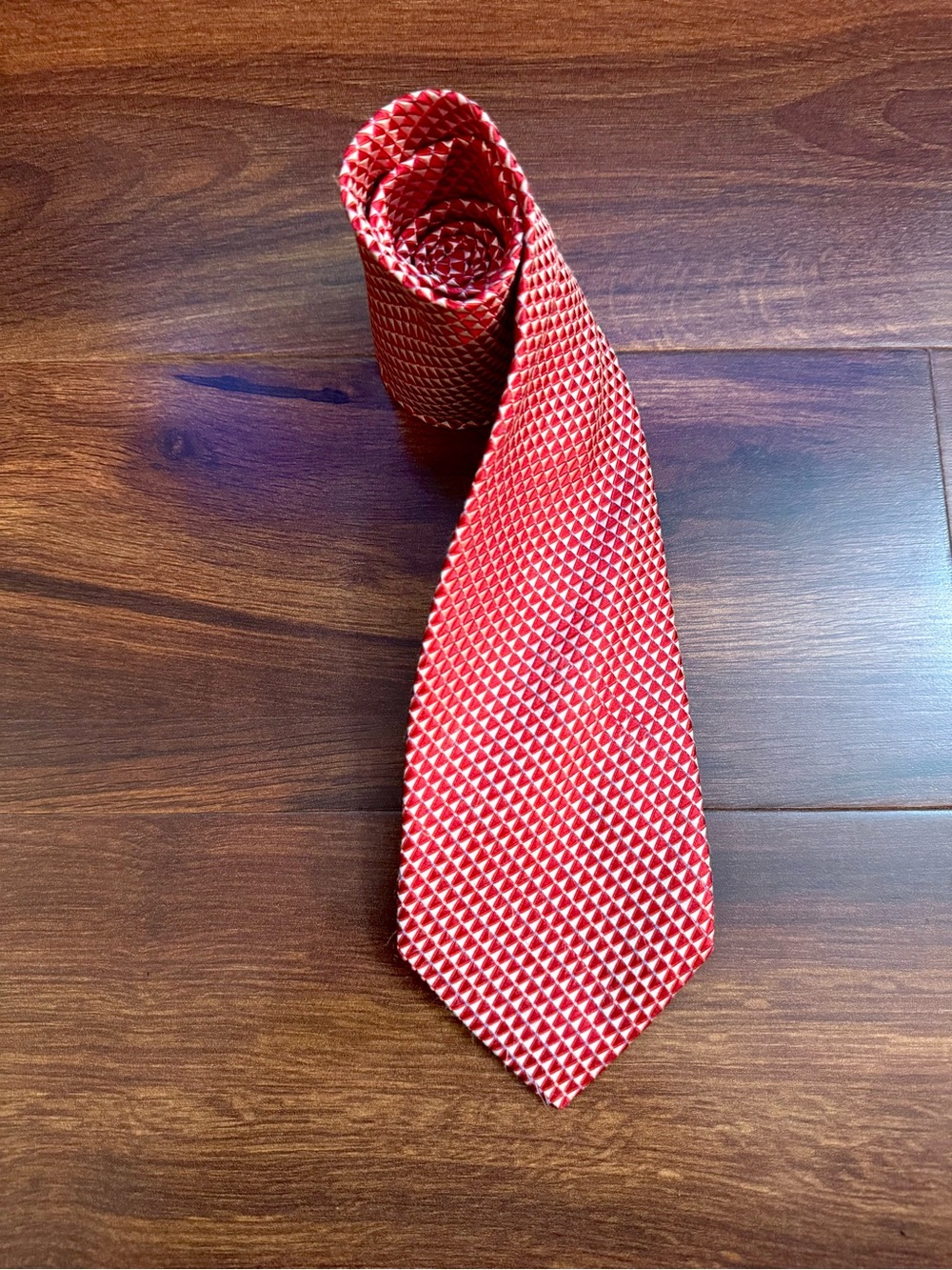 IKE BEHAR New York Red Geometric Silk Tie